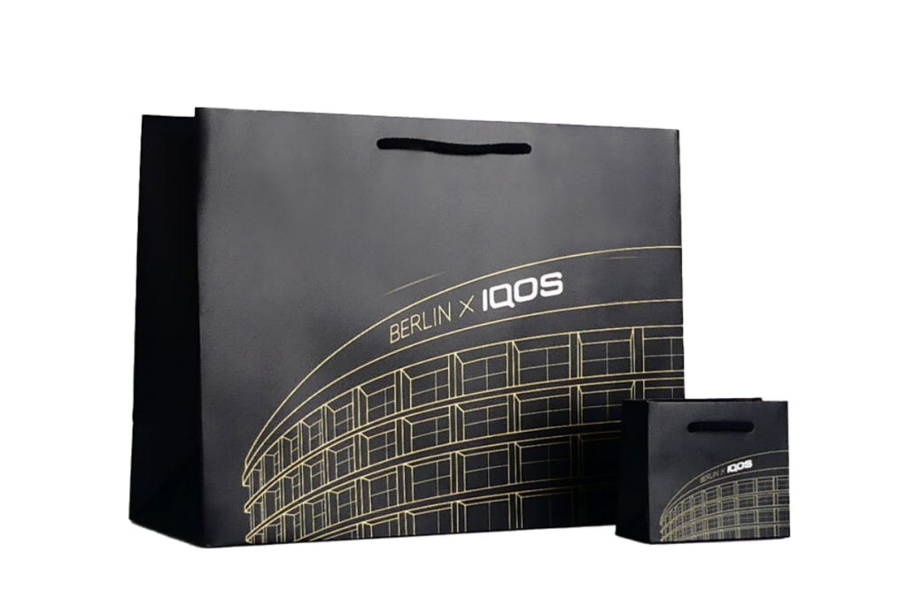 Papiertasche mit Textilkordel