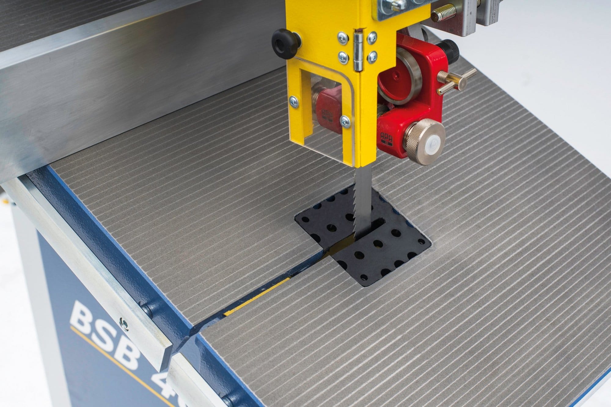 BSB band saw machine with table swivelling device