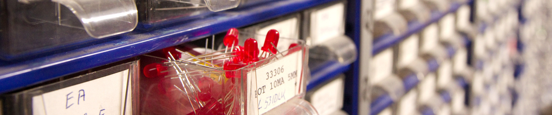Assembly of electronic modules