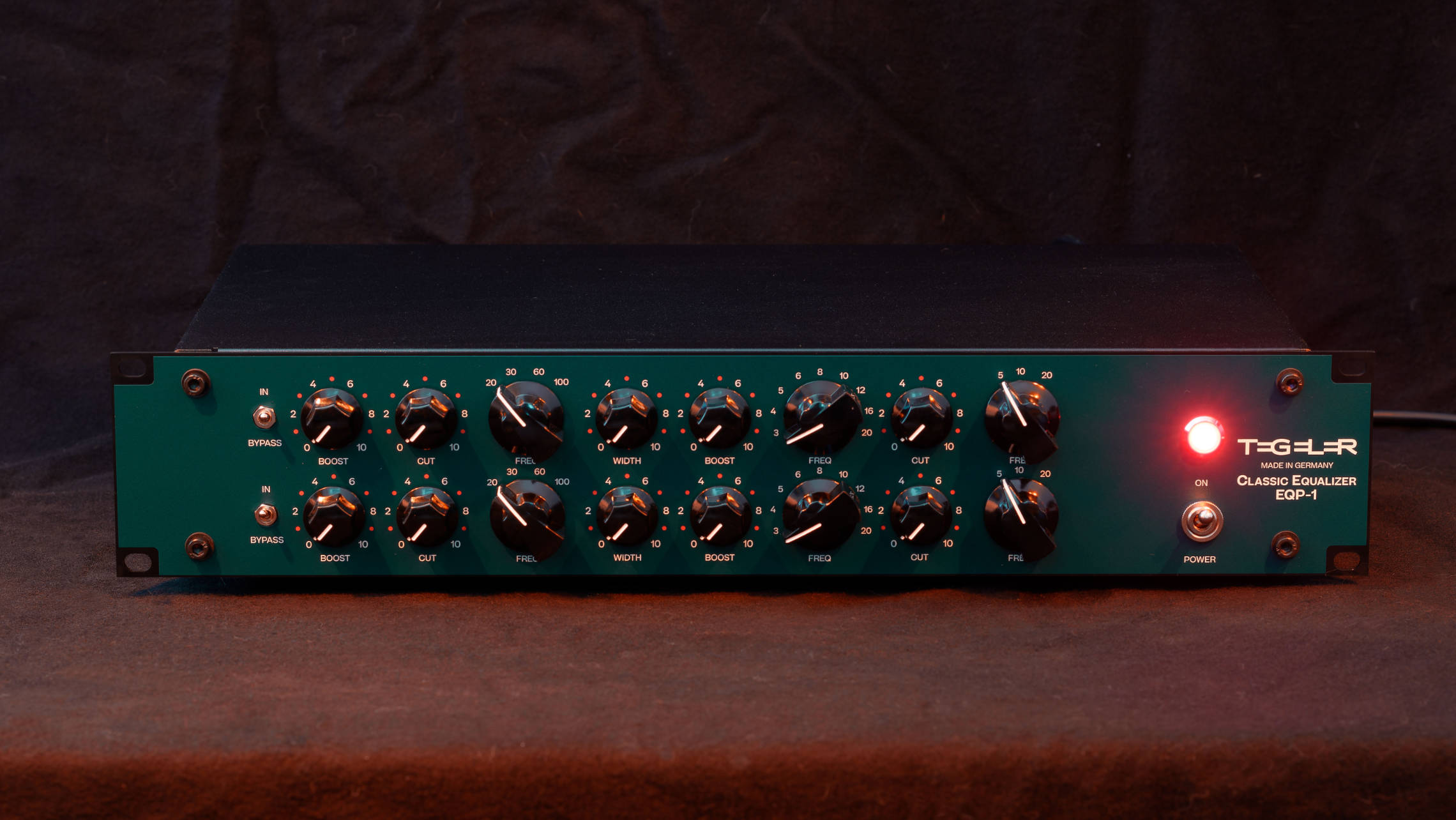Classic Equalizer EQP-1 – Passive Tube Equalizer