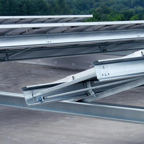 Photovoltaik-Unterkonstruktion mit ZETA-Pfetten