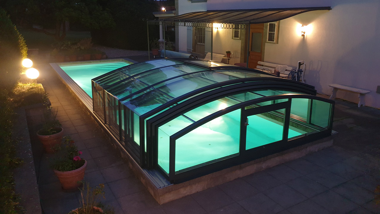 Poolüberdachung
