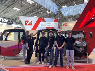 Auszubildendeninitiative THINK BIG! auf der bauma 2025