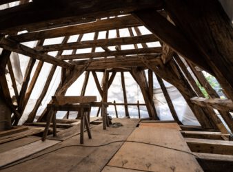Restaurierung historischer Holzkonstruktionen