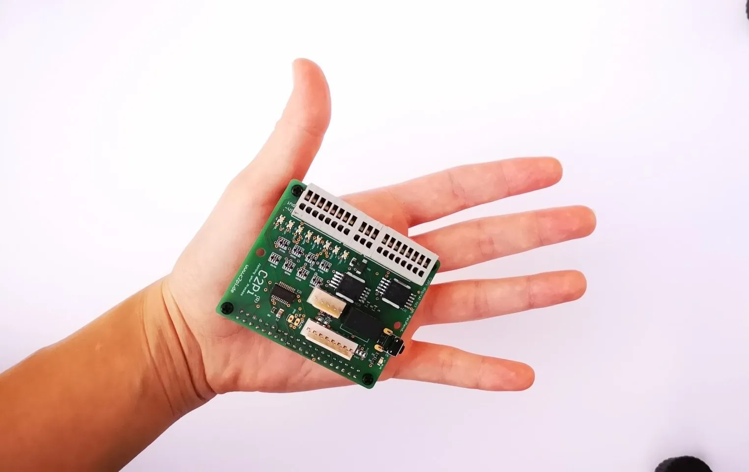 C2Pi 758e