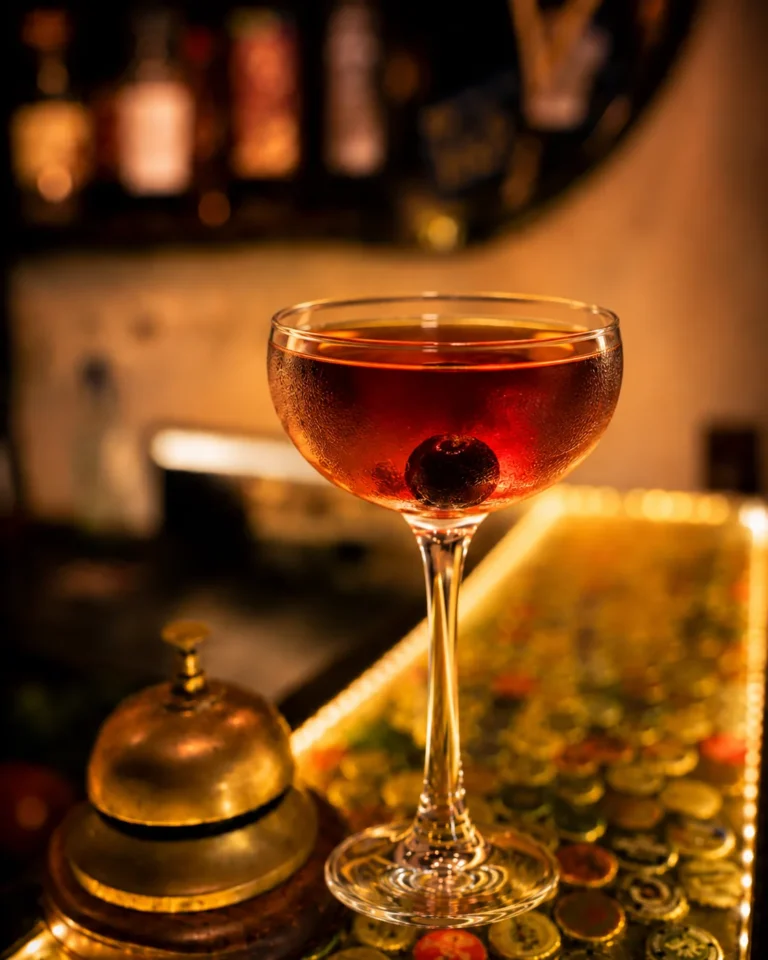 Cocktail: Moyle Manhattan