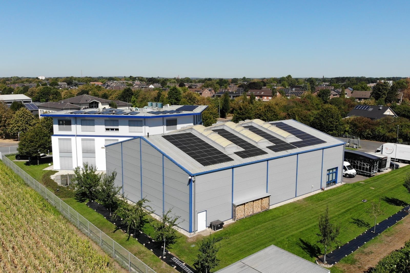 Lagerhalle mit Photovoltaikanlage