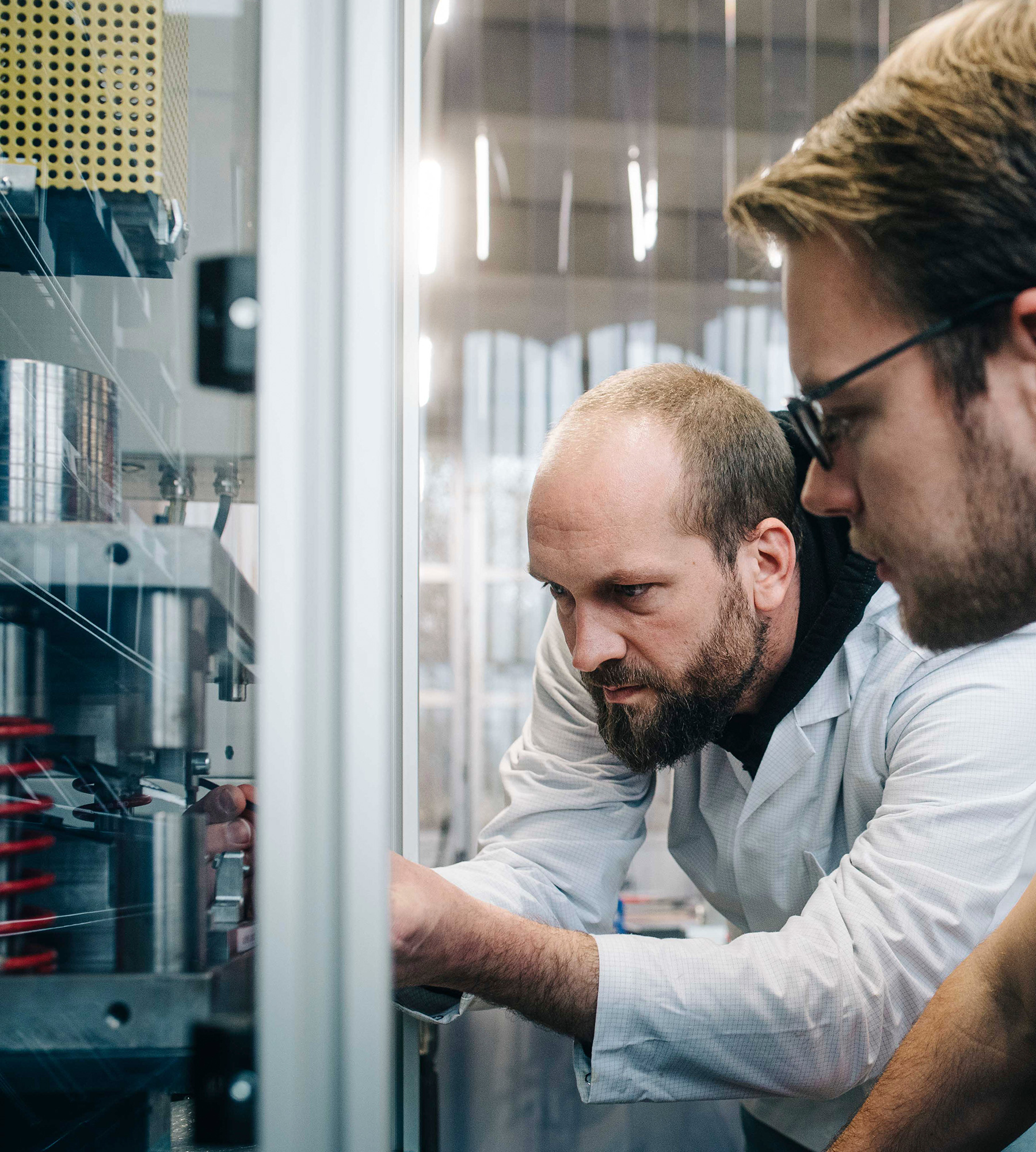 Technologie: Integrierter SiC-Inverter