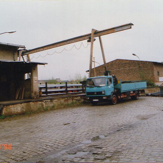 Company premises 1998