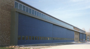 Hangar door system BVH BGS Kassel (150 m length)