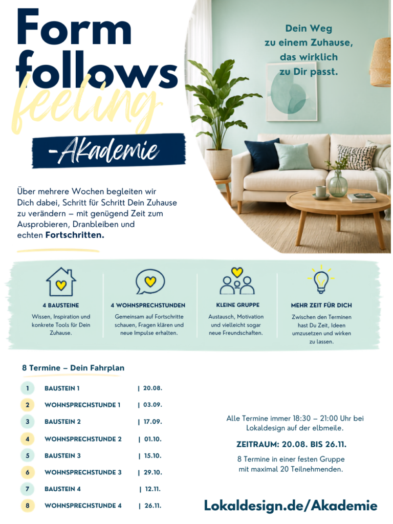 Weißes Holzsofa mit Lederbezug
