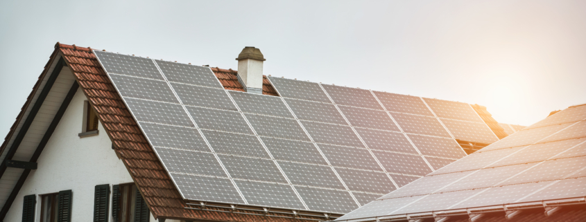 Photovoltaik-Module auf Dach