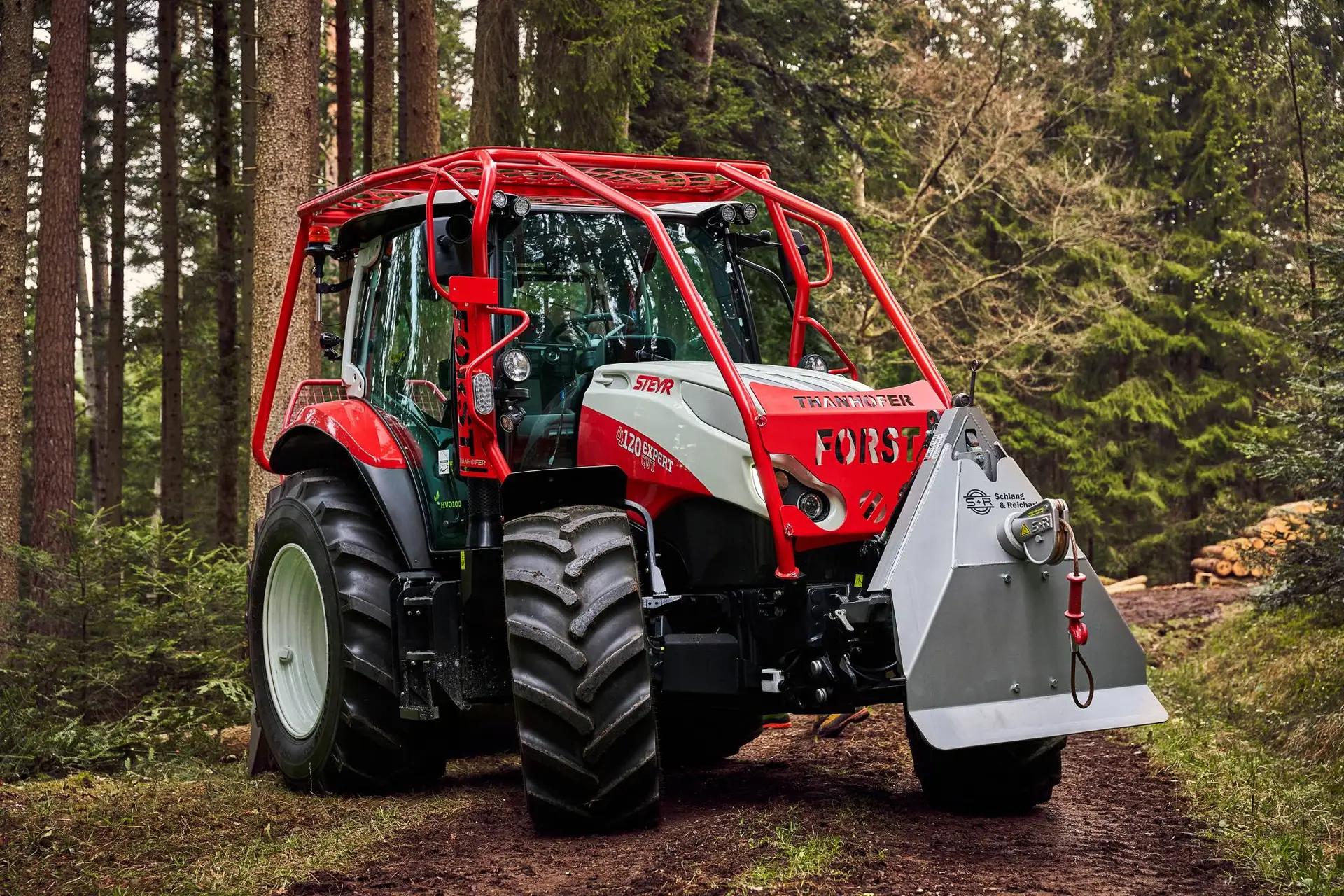 Forsttraktor Expert CVT (Konfiguration Forst)