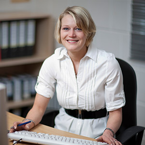 Katrin Meinhardt, Geschäftsführung