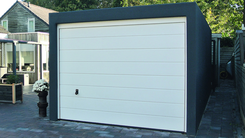 Services in Germany: single garage