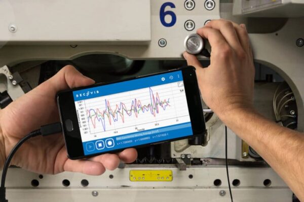 Mobile und stationäre Vibrationsmessungen