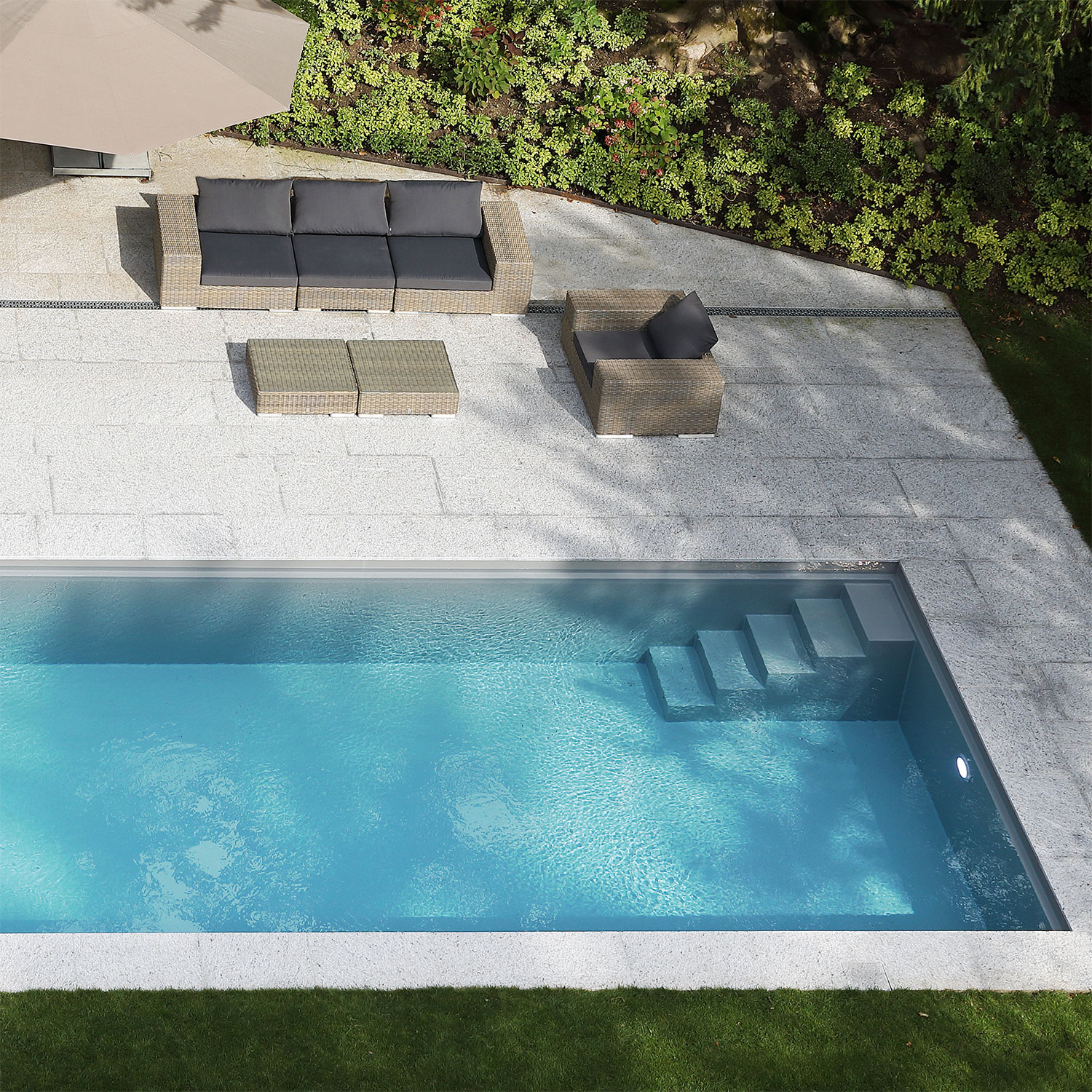 Individuelle Einstiegstreppe (Blocktreppe)