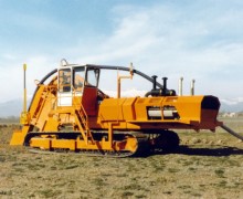 Trencher mit Drainageverlegeausrüstung, Serie TD