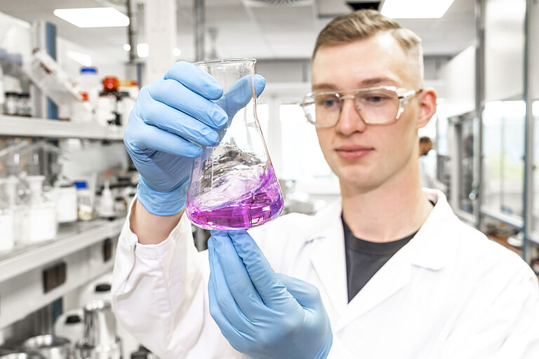 Bindemittel und Additive für Beschichtungen