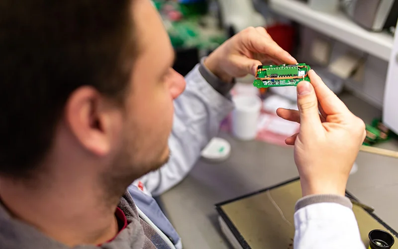 Elektronikfertigung und -entwicklung am Hauptsitz Barsinghausen