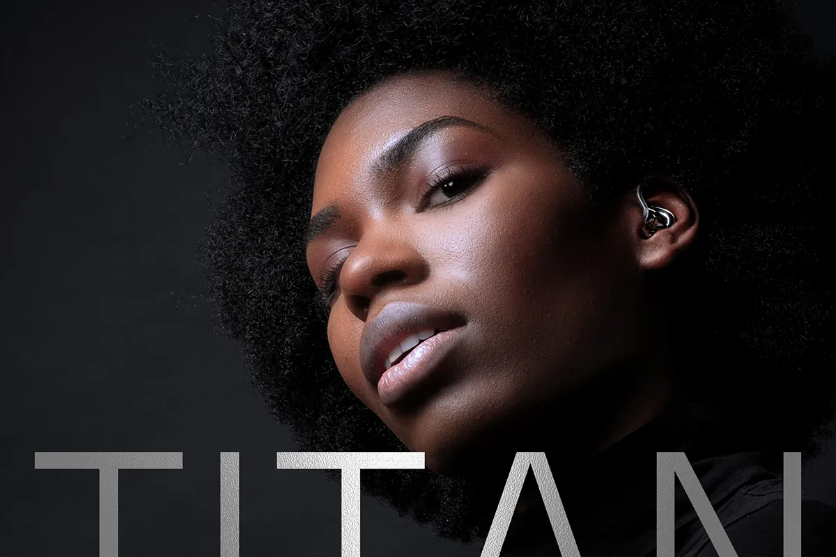 Titan-Otoplastik