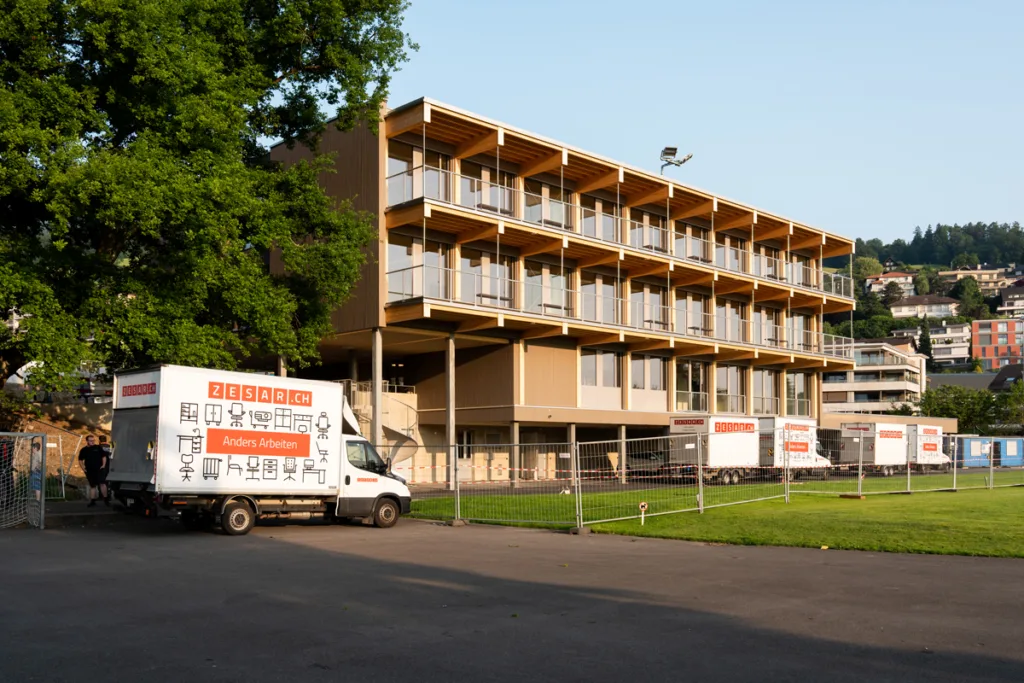 Auslieferung mit eigenen Fahrzeugen