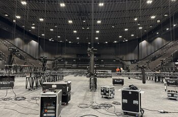 Elektrokettenzüge für Rigging in der St. Jakobshalle