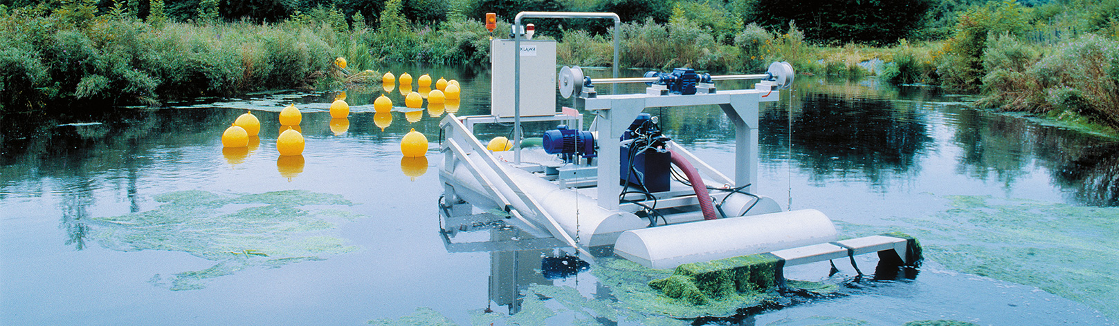 Bodenschlammräumer (ferngesteuerter Ponton)