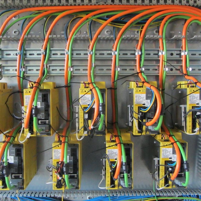 Verkabelter Schaltschrank