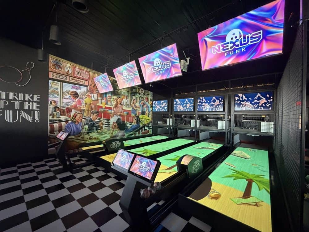 Duckpin-Bahnen bei Tastyland Monroeville