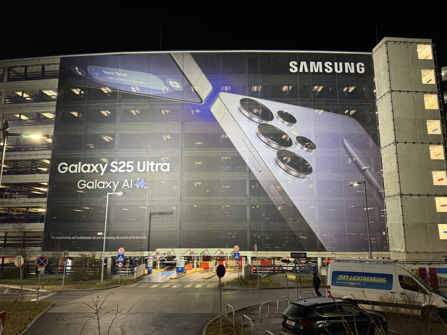 Montage Flughafen Wien Parkhaus 3