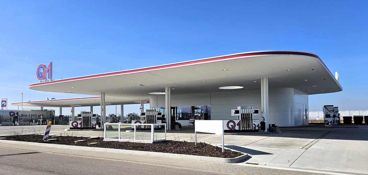 Tankstellenüberdachung Q1 Iffezheim (1.950 m²)