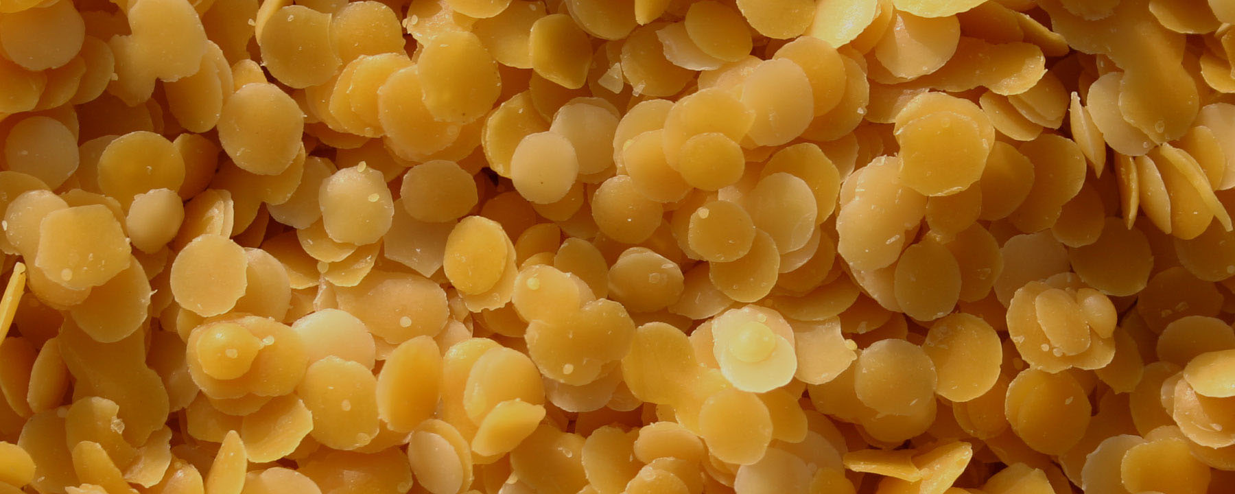 Naturwachse in Pastillenform