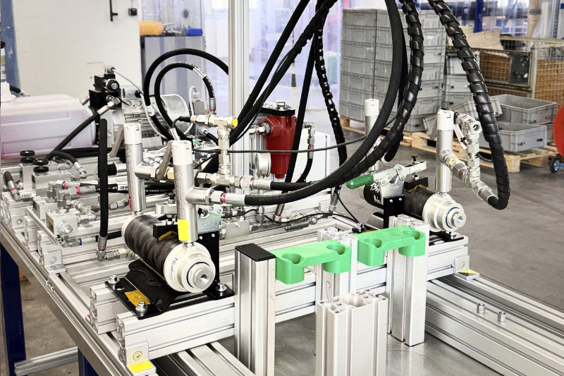 Prüfung eines Carbonzylinders