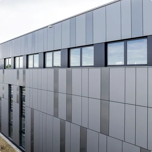 Fassade der Referenz Hubers Landhendl