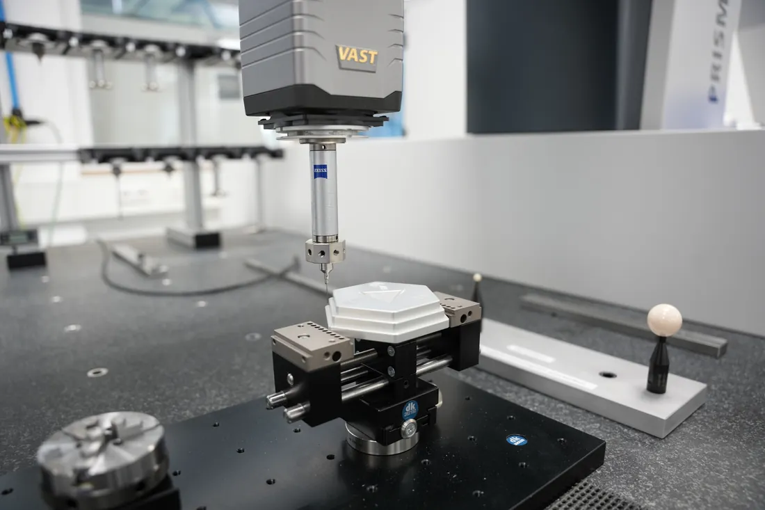 Taktile Koordinatenmesstechnik im klimatisierten Messlabor
