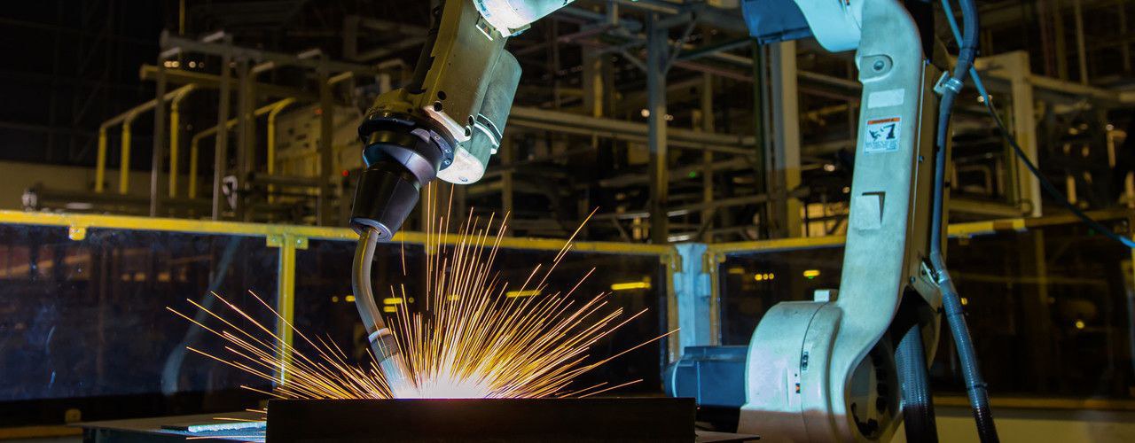 Komponenten für die Automation und schlüsselfertige Schweißroboteranlagen
