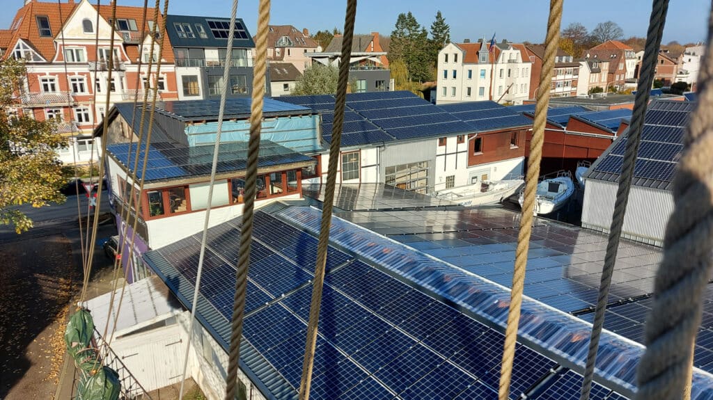 Solaranlagen auf dem Werftgelände
