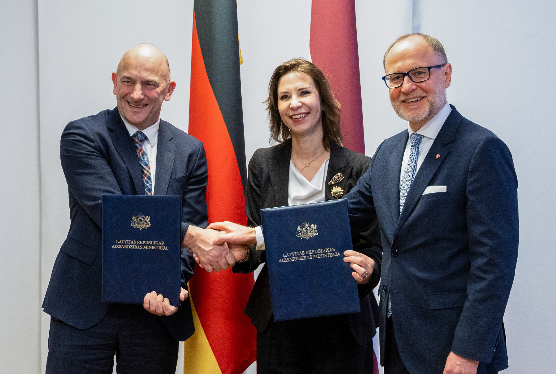 MoU mit lettischer Verteidigungsgesellschaft VAK