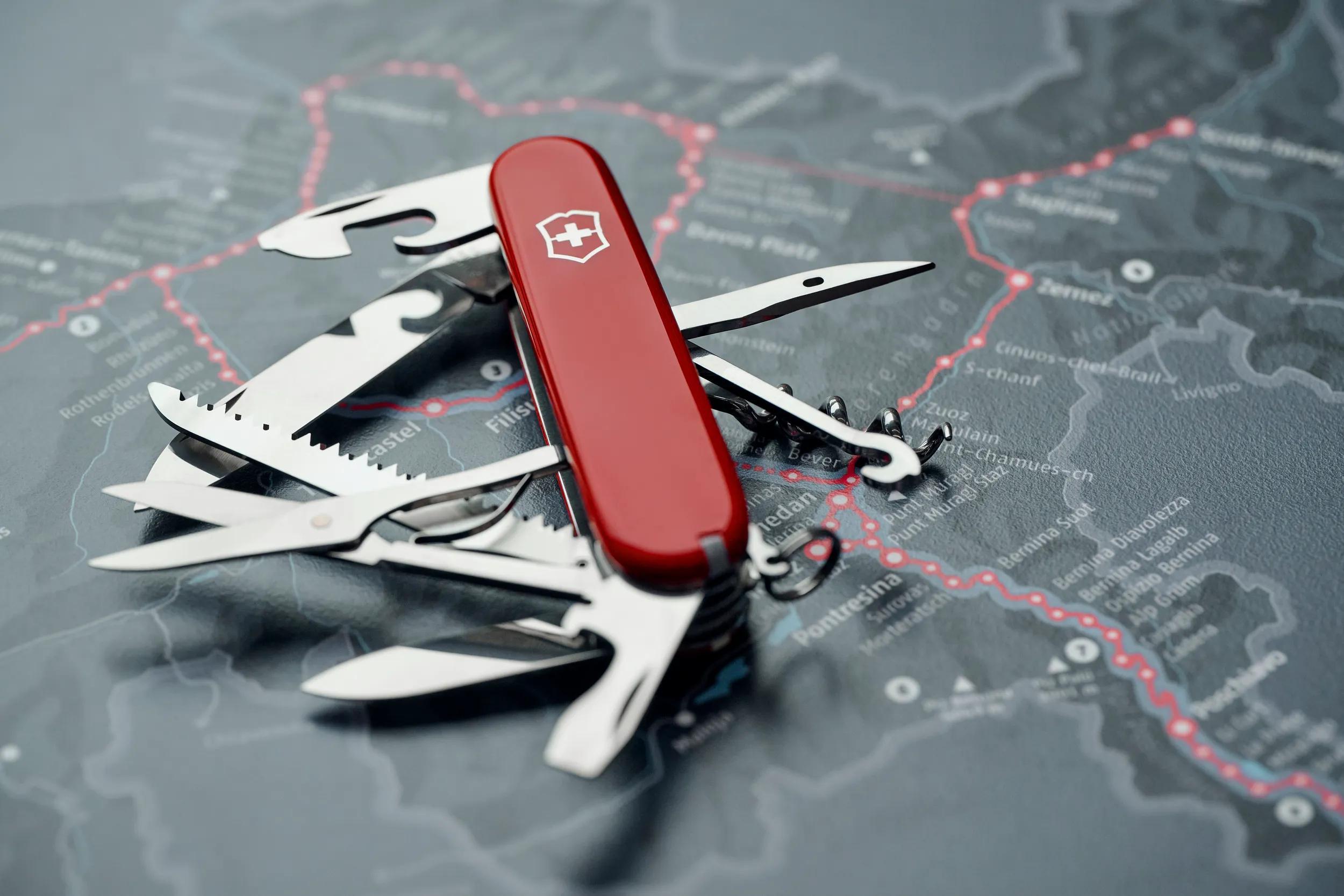 Schweizer Taschenmesser (Swiss Army Knife)