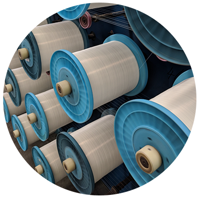 Vertikale Integration: Extrusion, Weberei, Beschichtung