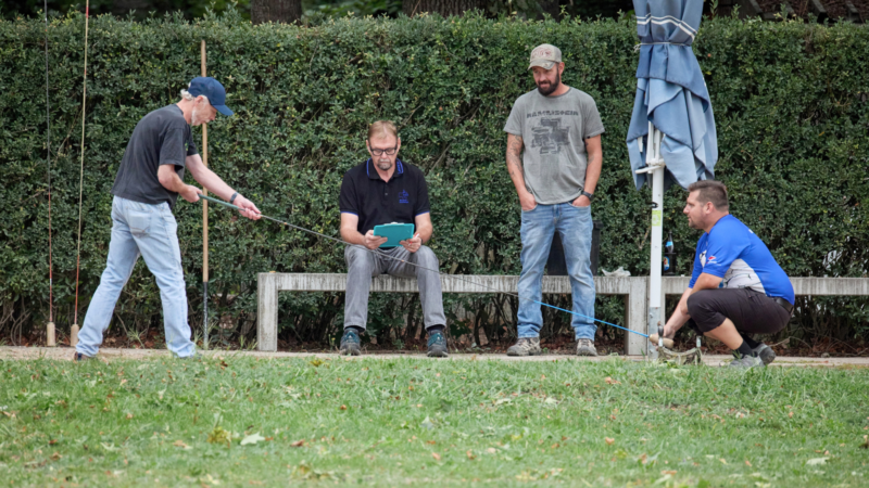 Flexible Golfclub-Verarbeitung mit 3-Meter-Werkzeug