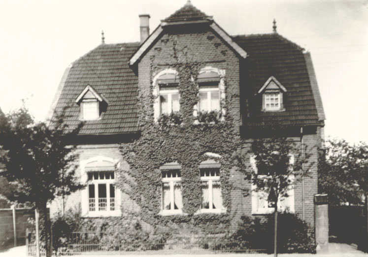 Wohnhaus der Familie Fey, Rheiner Straße 83, 1937