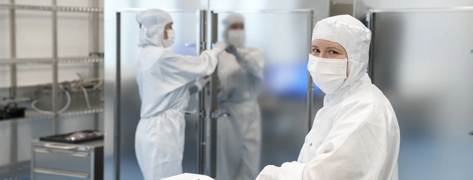 Montage elektronischer Baugruppen