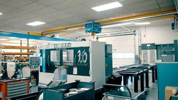 Krananlage für Metallbearbeitung