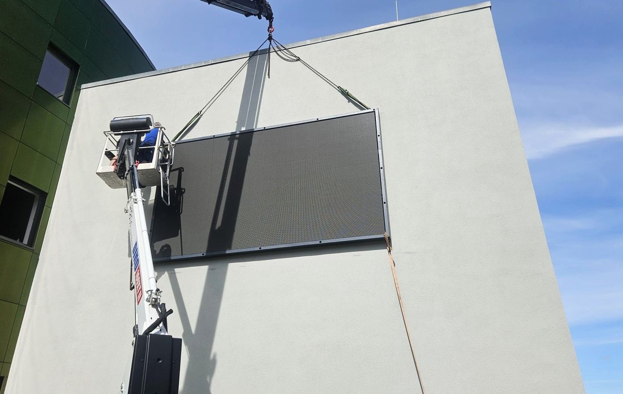 LED-Anlage am LEEA, Neustrelitz