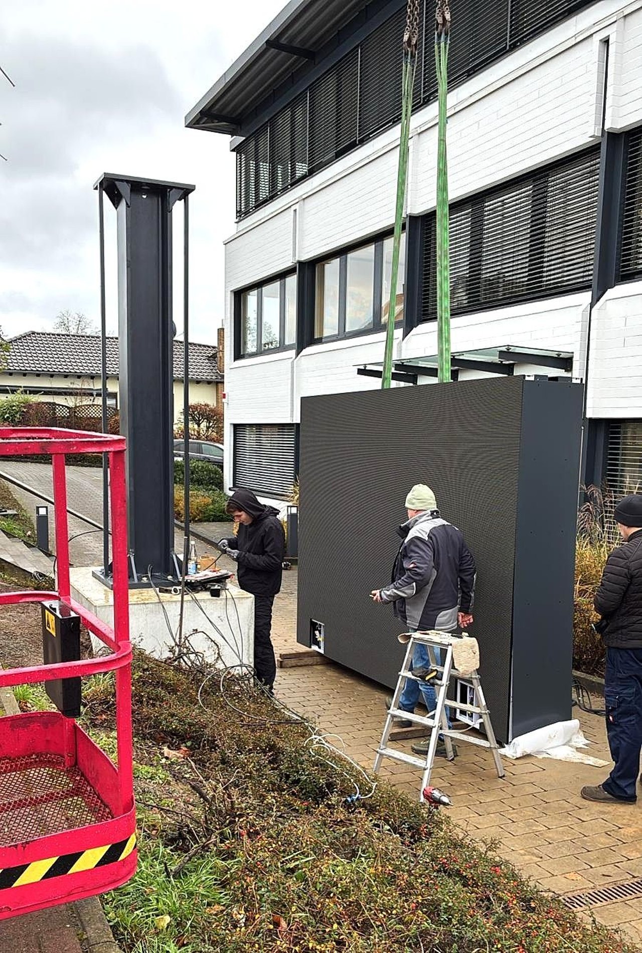 LED-Anlage bei Hastamat, Lahnau