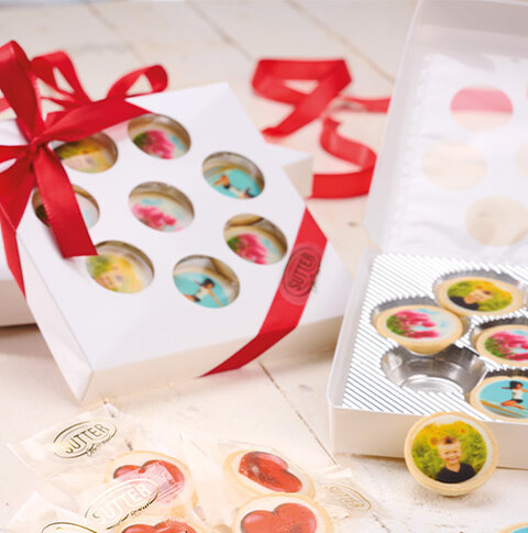 Happy Cakes mit Logodruck