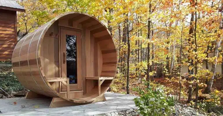 Aussensauna (Fasssauna)