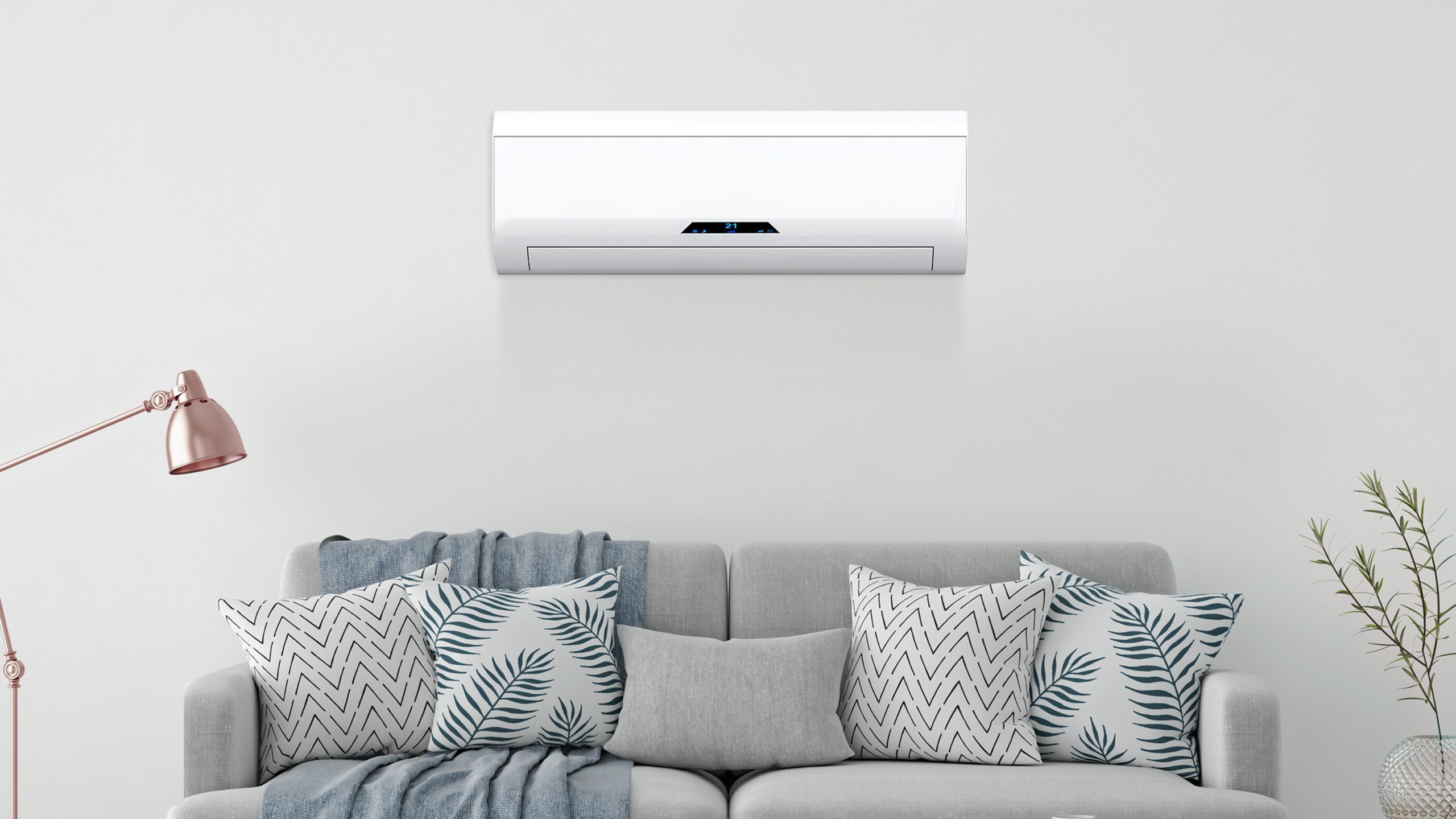 Klimaanlage über Sofa im Wohnraum